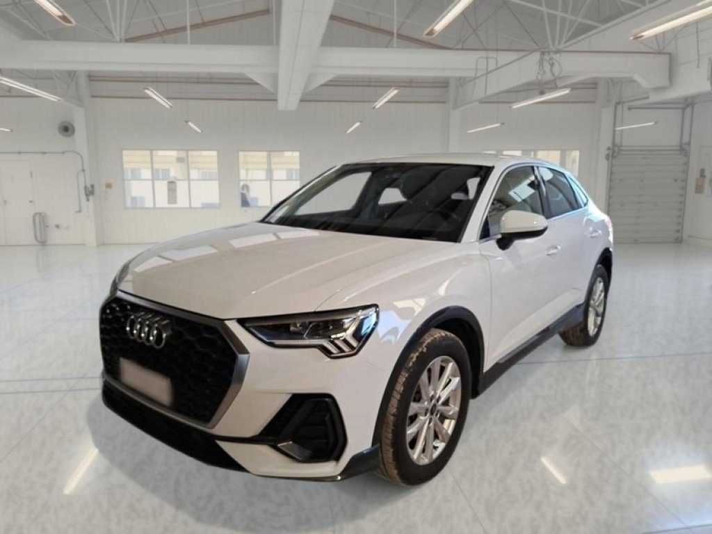 Q3 SPB 35 TDI Business Plus